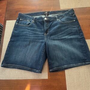 GAP Jean shorts‎